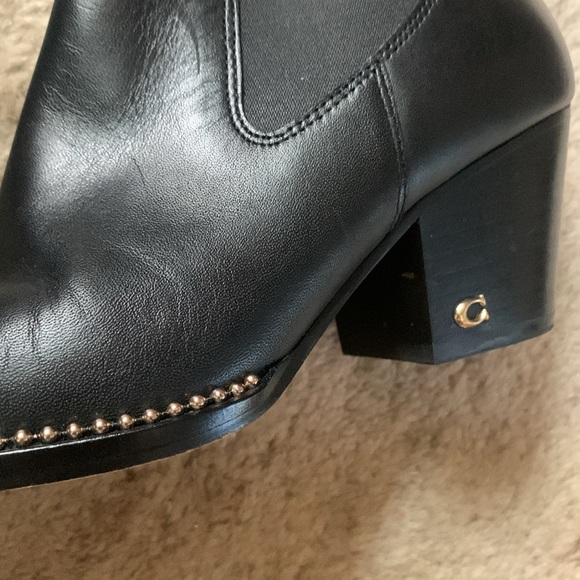 Coach Pierce Boots - Picture 4 of 8
